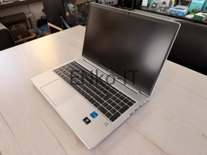 HP EliteBook 650 G9